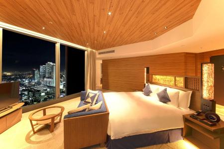 Nagoya Prince Sky Tower - 2