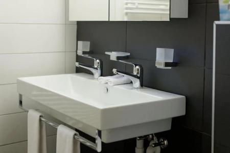 Residence - 7