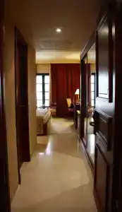 Hôtel Le Consul - 34