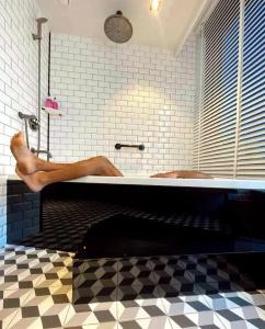 Moxy Lisbon City - 24