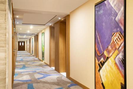 Holiday Inn Shanghai Hongqiao Central, An Ihg - 13