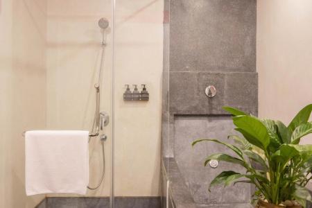 La Rose Suites - 10