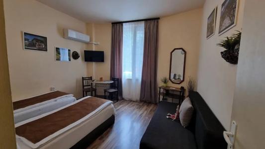 The English Guest House - 34