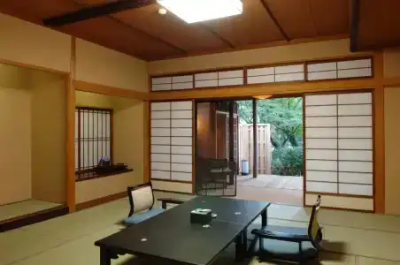 Yoshidaya Sannokaku - 63