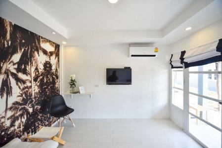 1715 House & Caff Resort, Phuket - 9