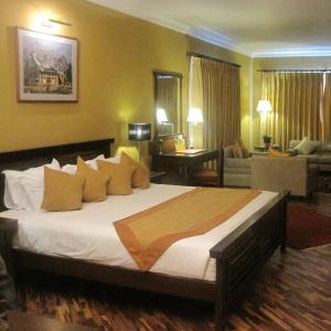 Shangri-La, - 3