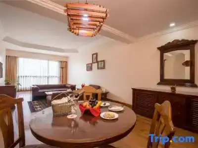 Pokhara Grande - 120