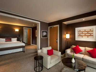 Hilton & Spa - 38