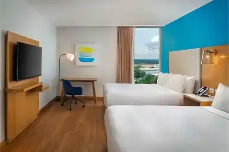 Hilton Garden Inn Cancun Airport - 39
