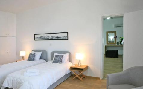 Corina Suites & - 5
