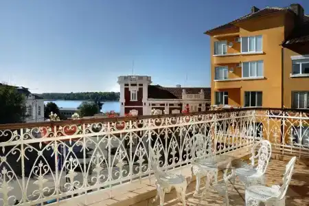Анна Палас - 23