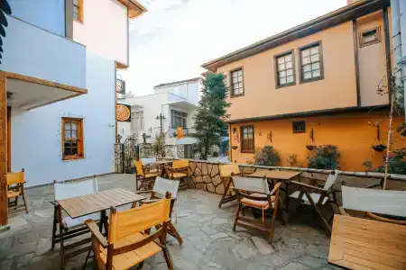 Patio - 18