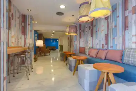 Madrid Airport Suites, Affiliated by Meliá - 14