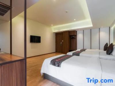 True Siam Phayathai - Sha Extra Plus Certified - 93