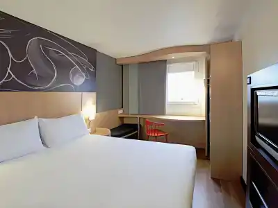 ibis Paris Montmartre 18ème - 10
