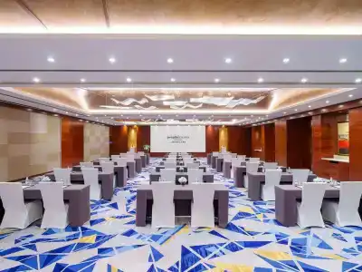 Swissôtel Grand - 42