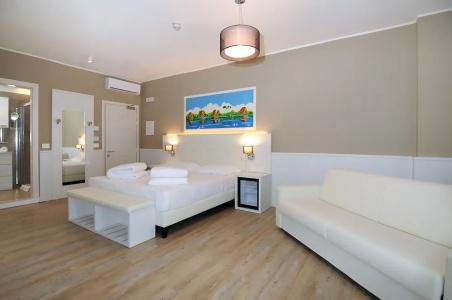 Marina Palace - 61