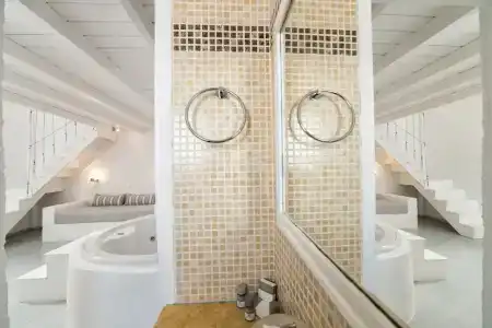 Artemis Suites - 166