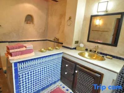 Riad Adarissa - 32