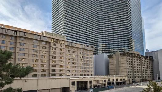 Suites at Jockey Club (No Fee) - 38