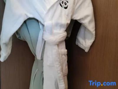 Mainland Chinese Only Hampton by Hilton Dalian Zhongshan - 69