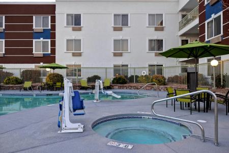 SpringHill Suites by Marriott - 23