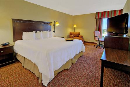 Hampton Inn Charlotte University Place - 1