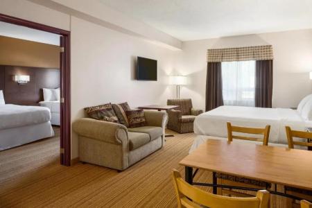 Days Inn by Wyndham - 37