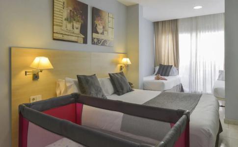 Alexandra ApartBenstarHotelGroup - 4