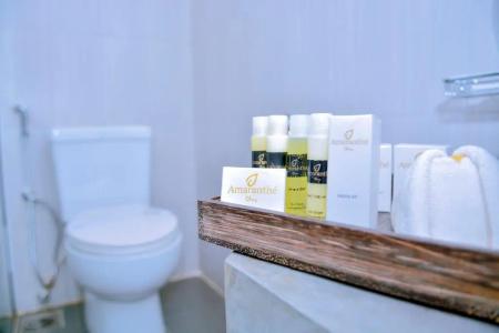 Amaranthe Bay Resort & Spa - 54