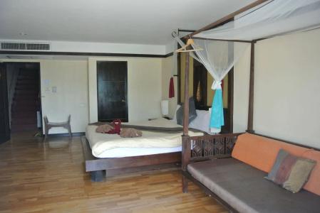 OYO 255 The Ocean Patong - 26