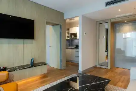 Fourty Three Luxury Serviced - 80
