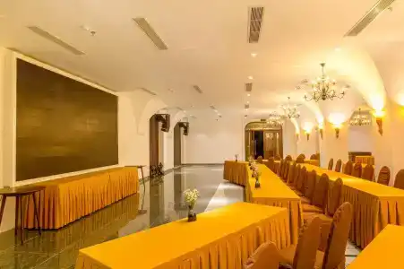Dong Duong & Suites - 19