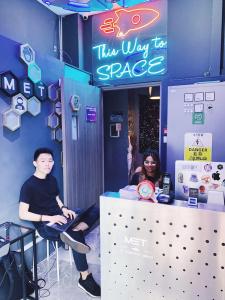 Met a Space Pod @ Arab Street - 31