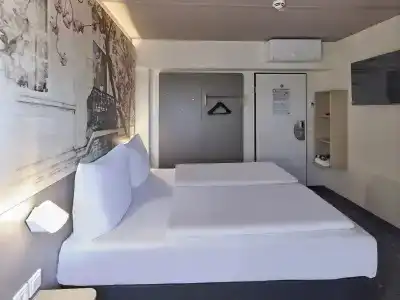 ibis Bonn - 5