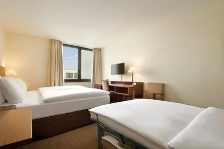 Ramada Nürnberg Parkhotel - 29