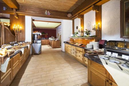 Alm- & WellnessAlpenhof - 11