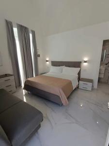 Grand Paradise - 6