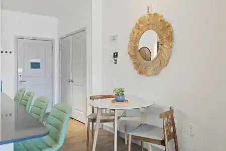 Placemakr Music Row - 117