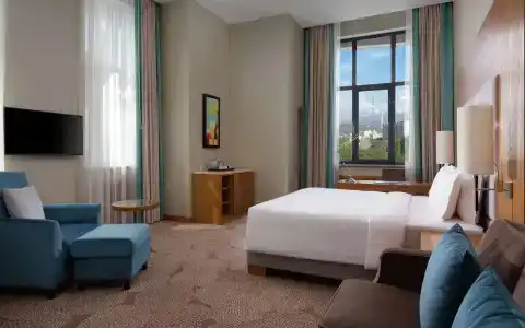 DoubleTree by Hilton Almaty - 9