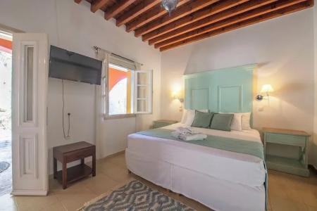 Saint Artemios and Oriental Suites - 36