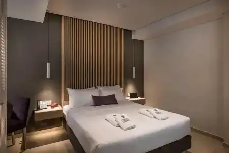Trianon Luxury  & Suites - 4