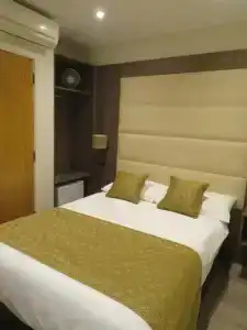 Glendale Hyde Park - 41