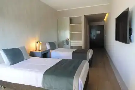 Unique Art Madero - 55