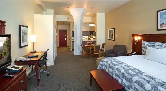 Le Square Phillips Hôtel & Suites - 3