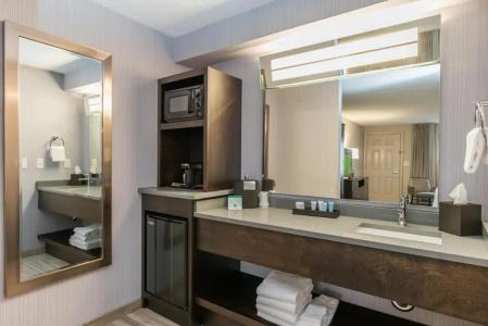 Rockport Inn and Suites - 23
