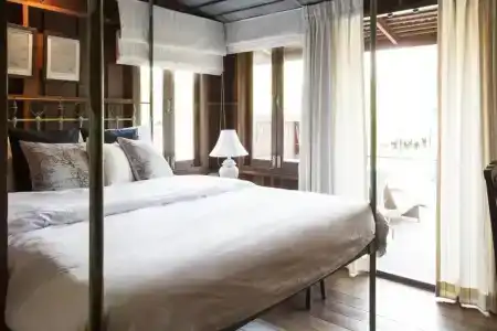 Baan Luang Rajamaitri Historic Inn - 43