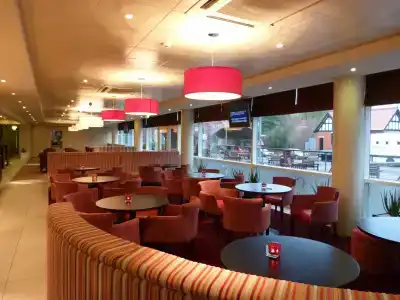 Holiday Inn Express, Chester Racecourse - 20