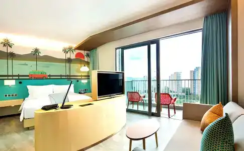 Hilton Garden Inn Sanya - 7