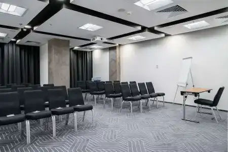 Park Inn by Radisson Kyiv Troyitska - 14